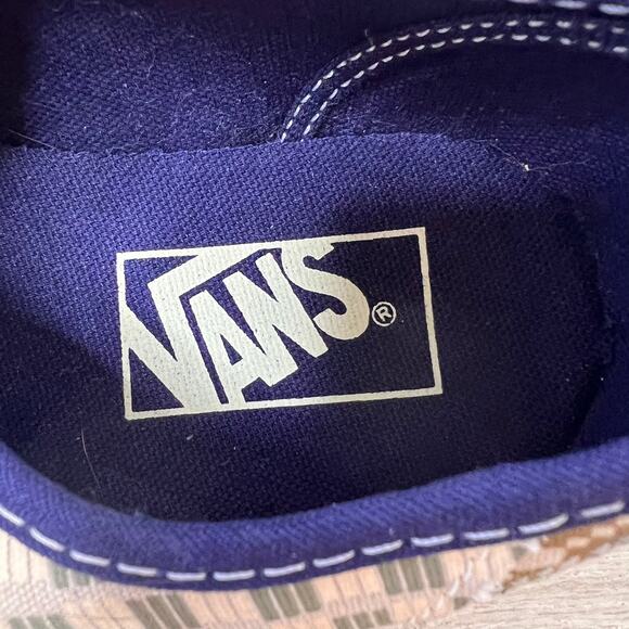 Vans Sneakers Womens Size 8 Authentic Patchwork Canvas Geo Trek Geometric - Picture 2 of 15